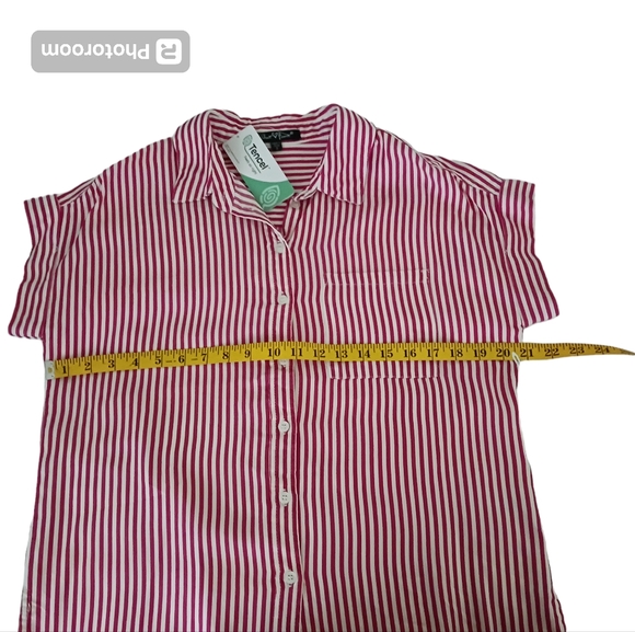 💰Women's Designer Top Button Down w/Collar S by: Velvet Heart - Picture 3 of 5